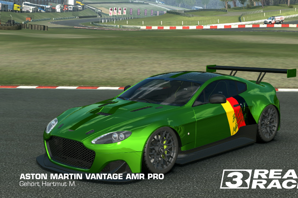 Aston Martin Vantage AMR Pro