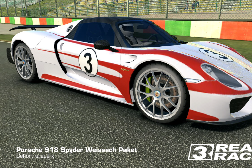 Porsche 918 Spyder Weissach Package